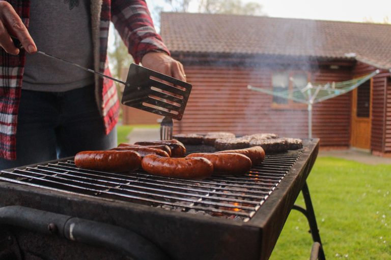 How to Host a Backyard Cookout Without Spending All Day at the Grill